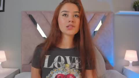 Snapshot of amelia_saenz_ chatting on 05-12-26, 07:55 Amelia online show from 05-12-26, 07:55