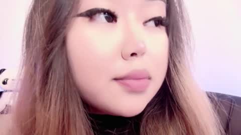 Amelia online show from 03-19-26, 03:27