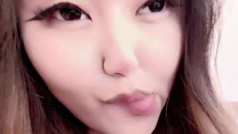 Amelia online show from 03-21-26, 03:48