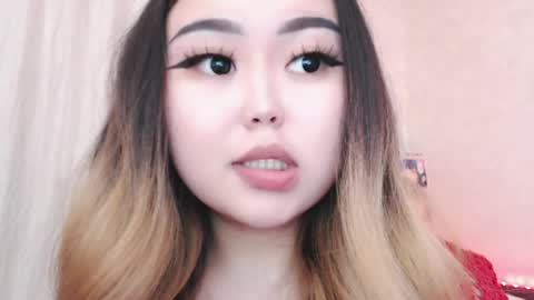Amelia online show from 05-21-26, 04:25