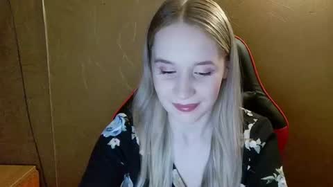 Amelia  online show from 06-24-26, 10:09