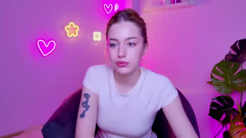 Amelia online show from 04-06-26, 02:42