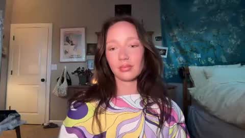 Snapshot of ameliagrace8 chatting on 07-10-26, 03:22 amelia online show from 07-10-26, 03:22