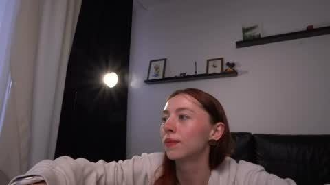 Amelia   online show from 07-23-26, 04:27