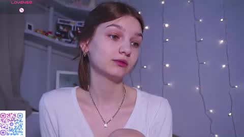 Snapshot of ameliami chatting on 06-17-26, 07:44 Amelia online show from 06-17-26, 07:44