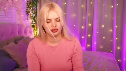  Amelia  online show from 05-16-26, 05:04