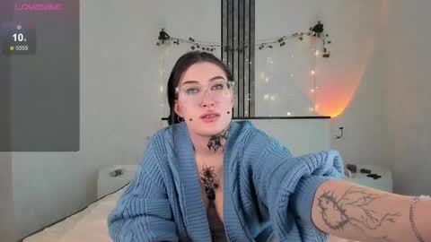 Snapshot of ameliya_sun chatting on 02-28-25, 07:58 Aylin online show from 02-28-25, 07:58