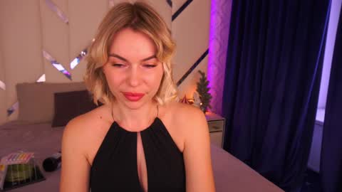 Amely online show from 01-06-25, 07:20