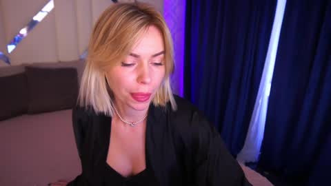 Amely online show from 02-06-25, 07:24