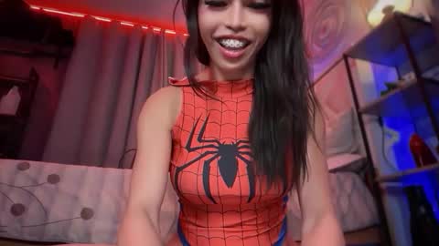 Snapshot of amethyst_ts chatting on 01-10-26, 09:33 AMETHYST look at my BIO online show from 01-10-26, 09:33