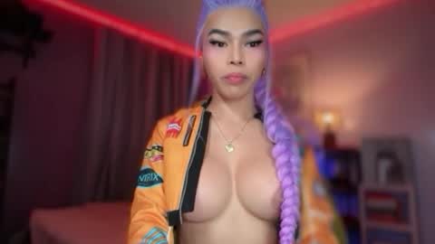 Snapshot of amethyst_ts chatting on 02-25-26, 02:10 AMETHYST look at my BIO online show from 02-25-26, 02:10