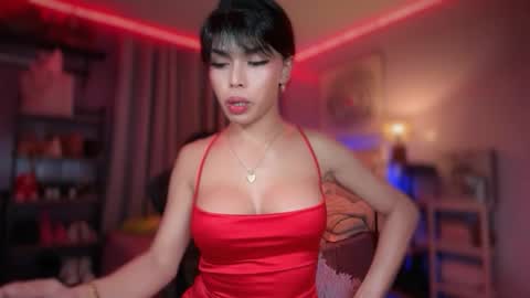 Snapshot of amethyst_ts chatting on 04-13-26, 12:10 AMETHYST look at my BIO online show from 04-13-26, 12:10