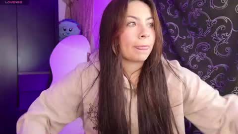 Amy online show from 06-24-26, 01:37