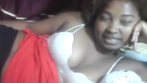 amielle_01 online show from 05-01-26, 10:36