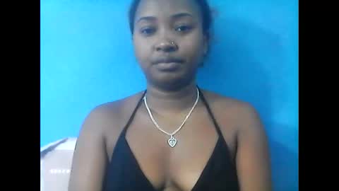 amielle_01 online show from 05-14-26, 10:00