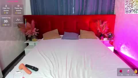 Snapshot of amilia_may chatting on 06-22-26, 03:25 amilia_may online show from 06-22-26, 03:25
