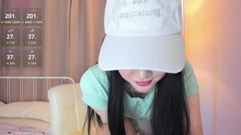 AmiliYan online show from 03-18-26, 07:00