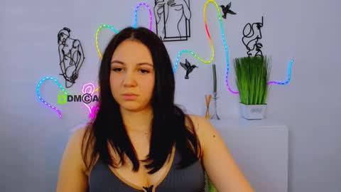 Snapshot of amina_chilli chatting on 03-03-26, 12:44 amina_chilli online show from 03-03-26, 12:44
