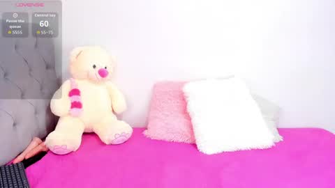 amira_princesswc online show from 06-01-26, 07:26