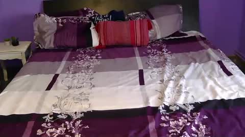 Snapshot of amirasuna chatting on 02-24-25, 11:21 AmiraSuna online show from 02-24-25, 11:21