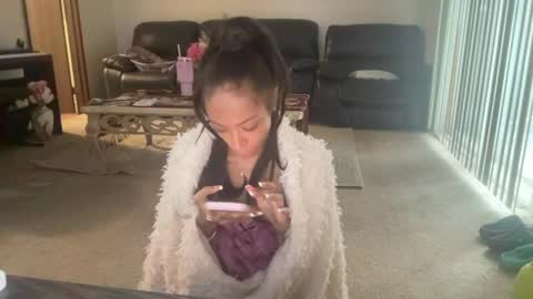 Aulani 3 online show from 04-01-26, 01:41