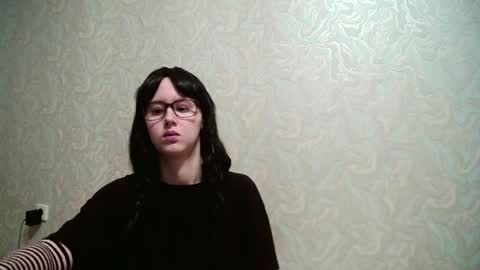 Amomira online show from 08-04-26, 01:20