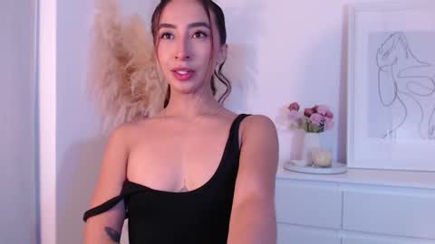 Sophi online show from 02-05-26, 02:38