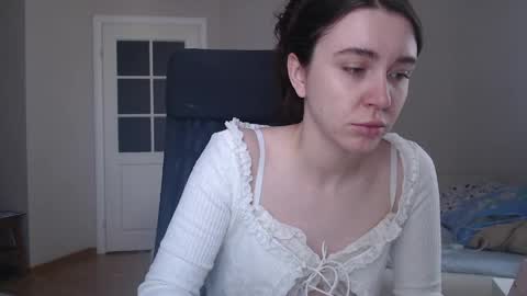 miss unforgettable online show from 04-19-26, 01:10