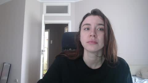 Snapshot of amoremeoww chatting on 05-15-26, 08:10 miss unforgettable online show from 05-15-26, 08:10