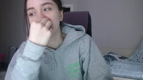 Snapshot of amoremeoww chatting on 05-16-26, 10:36 miss unforgettable online show from 05-16-26, 10:36