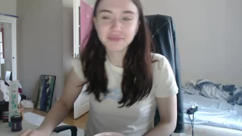 Snapshot of amoremeoww chatting on 05-23-26, 02:32 miss unforgettable online show from 05-23-26, 02:32