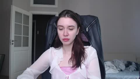 Snapshot of amoremeoww chatting on 05-24-26, 12:43 miss unforgettable online show from 05-24-26, 12:43