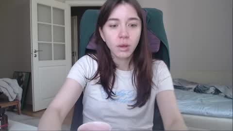 Snapshot of amoremeoww chatting on 05-25-26, 10:32 miss unforgettable online show from 05-25-26, 10:32