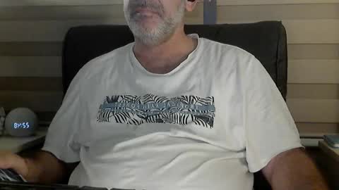 AmorLin online show from 03-31-26, 07:47