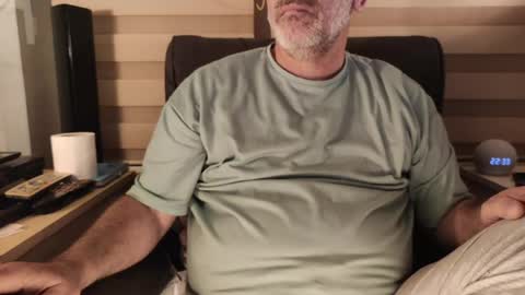 AmorLin online show from 04-26-26, 07:33