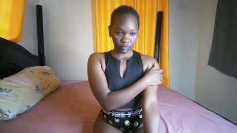 Snapshot of amorr_love chatting on 05-12-26, 06:21 Dorothy online show from 05-12-26, 06:21