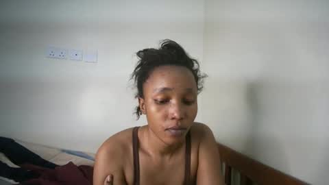 Snapshot of amunetlover chatting on 06-01-26, 06:53 shantel online show from 06-01-26, 06:53