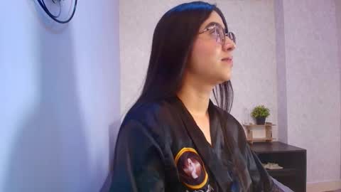 amy__wats0n online show from 11-11-25, 07:25