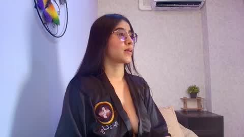 amy__wats0n online show from 11-19-25, 07:03