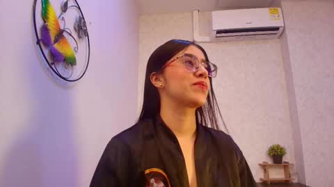 amy__wats0n online show from 12-05-25, 07:21