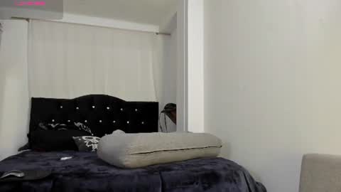 Snapshot of amy_aloqua chatting on 06-28-26, 06:14 Amy online show from 06-28-26, 06:14