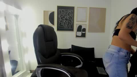 Amy online show from 02-13-26, 01:40