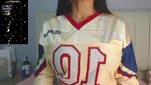Snapshot of amy_le chatting on 07-07-26, 01:48 Amy online show from 07-07-26, 01:48