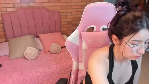 Snapshot of amy_sophiaa chatting on 07-08-26, 11:04 Amy sophia 3 online show from 07-08-26, 11:04