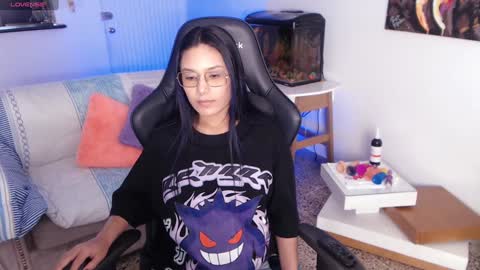 Mia Cristancho online show from 12-08-24, 04:50