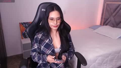 Snapshot of amy_stiward chatting on 06-06-26, 06:23 Mia Cristancho online show from 06-06-26, 06:23