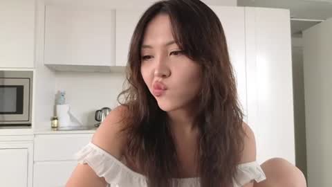 Snapshot of amyalwayshere chatting on 06-25-26, 10:31 girl next door named Amy online show from 06-25-26, 10:31