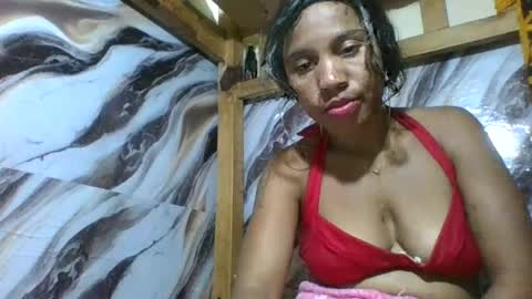 Snapshot of amyatche chatting on 06-12-26, 06:56 Amyatche online show from 06-12-26, 06:56