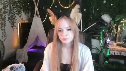 Snapshot of amynox chatting on 07-08-26, 09:36 Amy online show from 07-08-26, 09:36