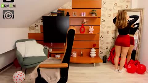 AmyRossie online show from 03-10-25, 01:54